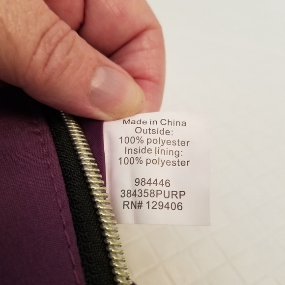 Purple Cross Body Bag Adjustable Strap 10 X 11 RN 129406 - Picture 2 of 7